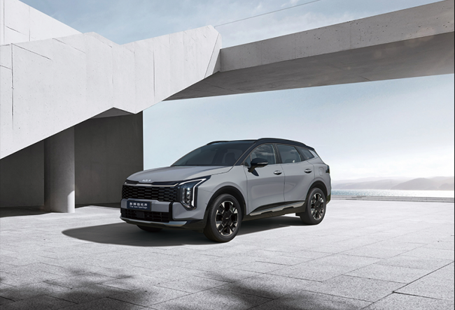 起亚狮铂拓界诚意上市 全国统一“焕新一口价”10.99万元起