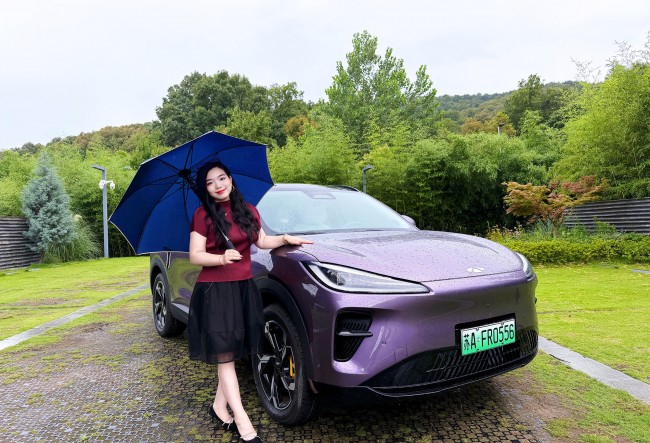 13��Ԥ�������SUV��ôѡ������T9L�ռ�Խ������